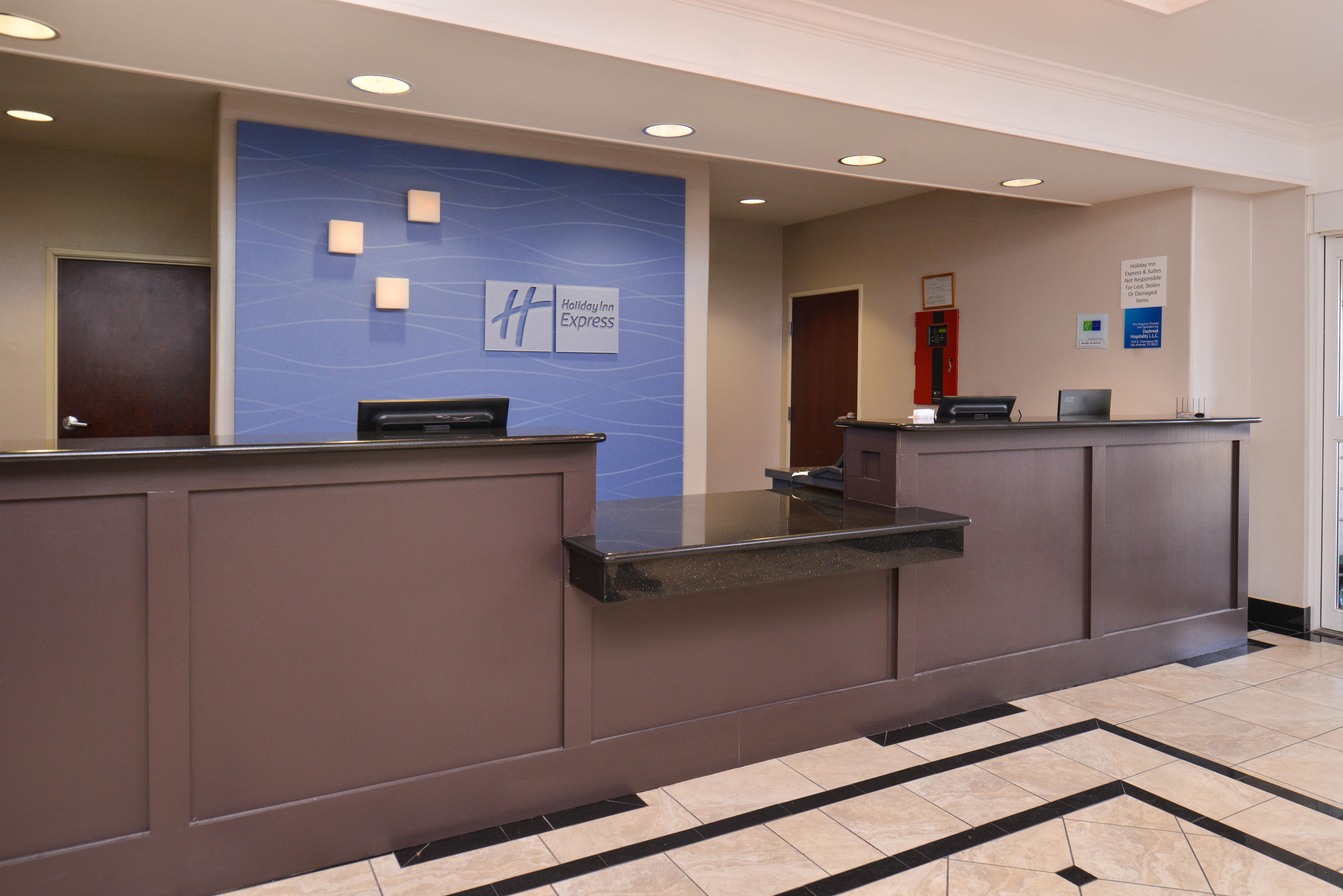 Holiday Inn Express & Suites San Antonio South Zewnętrze zdjęcie
